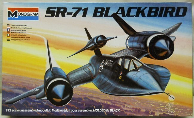Monogram 1/72 SR-71 Blackbird - With GTD-21 Drone And Ground Cart - And Extra Drone With Extra Cart, 5810 plastic model kit